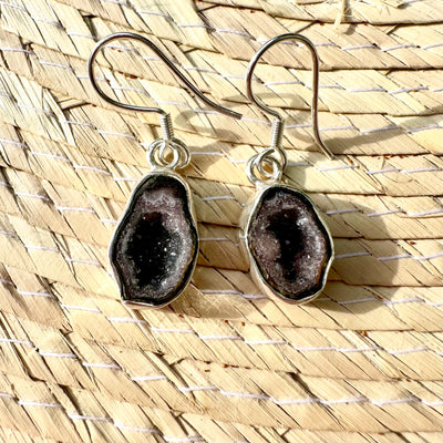 Rosa Tabasco Agate Geode Silver Drop Earrings