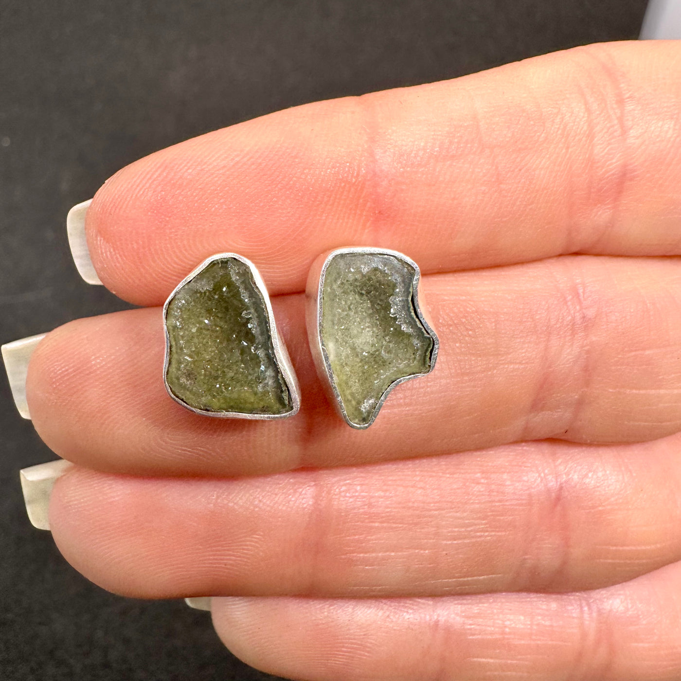 22 Tabasco Agate Geode Stud Silver Earrings