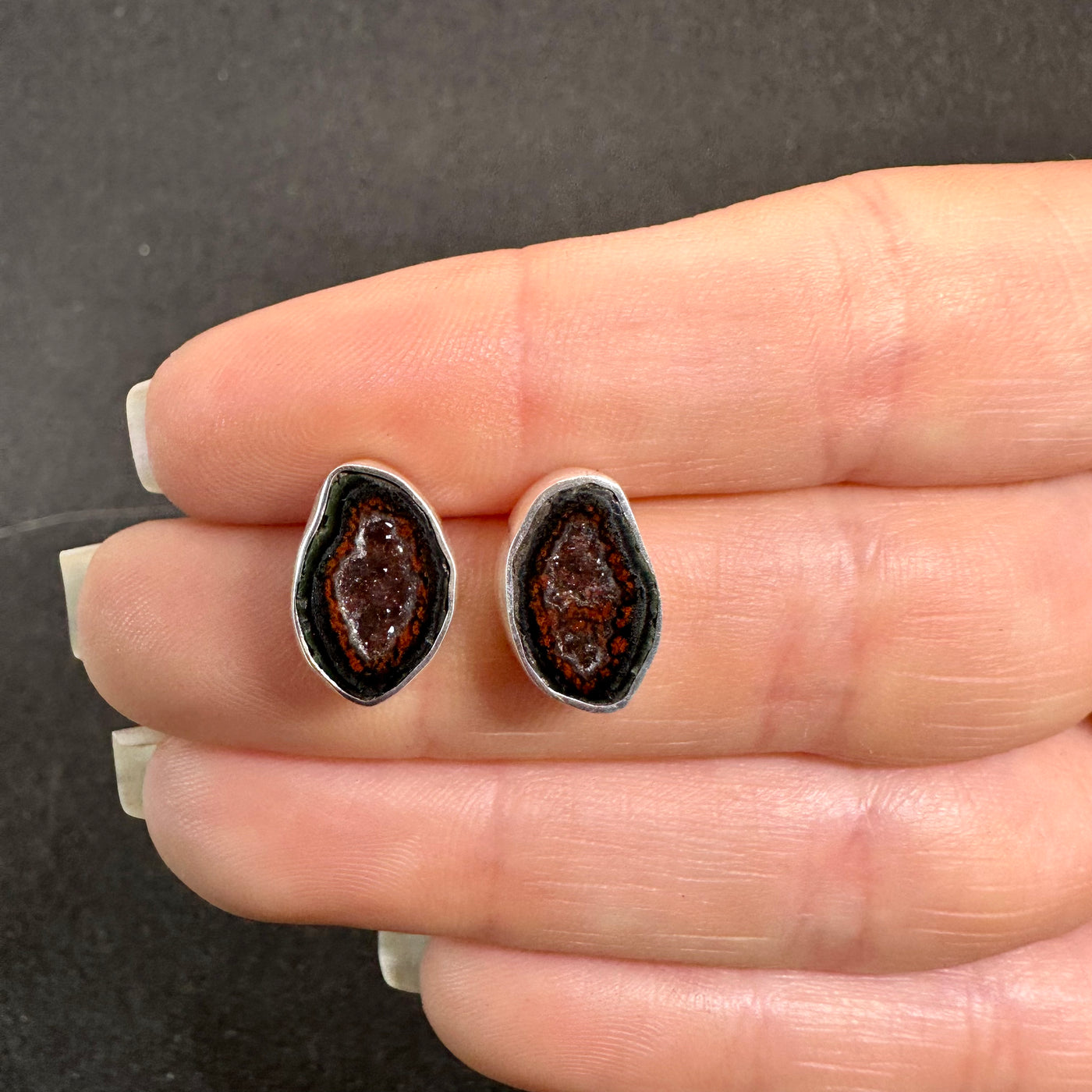 9 Tabasco Agate Geode Stud Silver Earrings