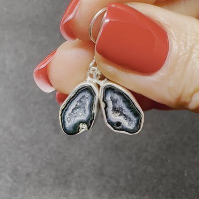 Lagos Profundos Tabasco Agate Geode Silver Drop Earrings