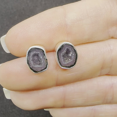 14 Tabasco Agate Geode Stud Silver Earrings