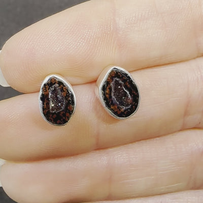 2 Tabasco Agate Geode Stud Silver Earrings